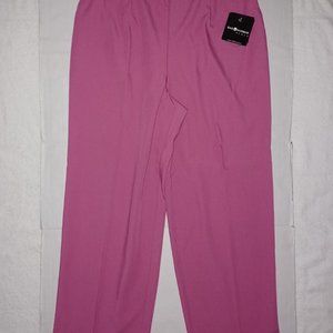 SAG HARBOR WOMEN'S PLEATED SLIP ON PANTS